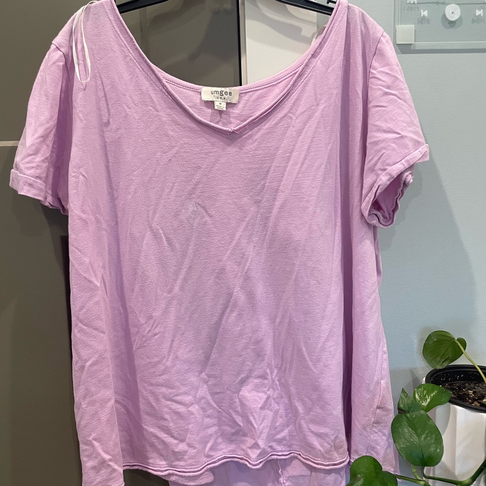 Cute lilac top